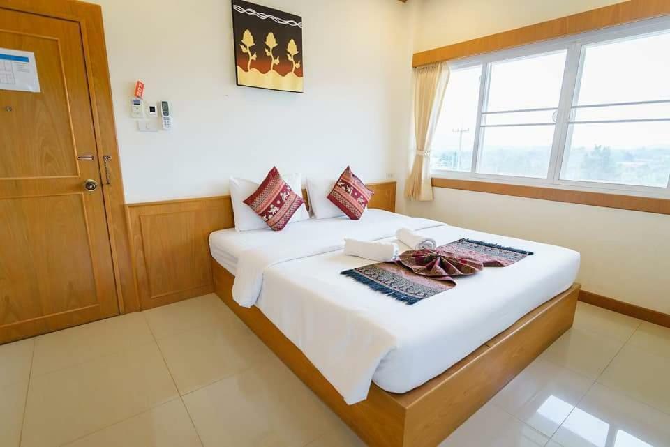 Phurua Mantra Hotel エクステリア 写真